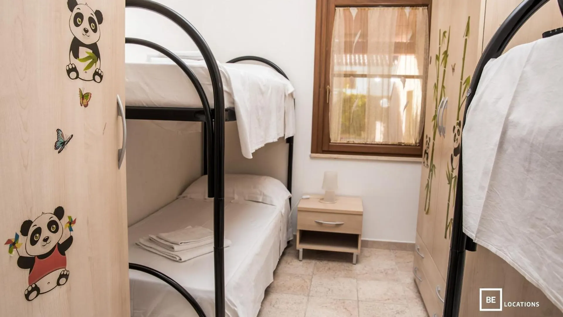 Belocations - Le Casette Di Solanas Apartment